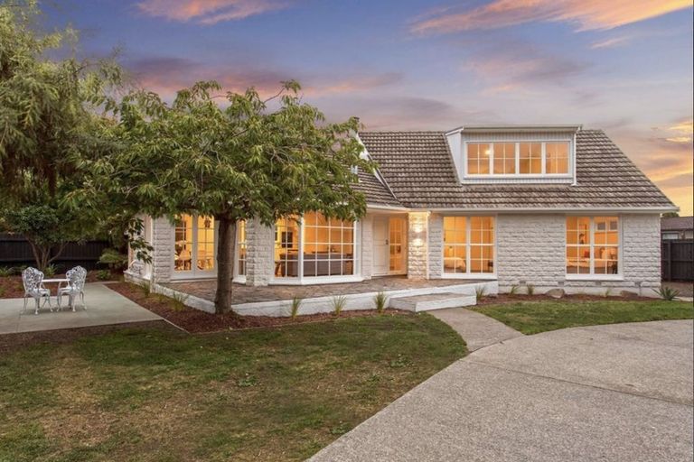 Photo of property in 27 Horseshoe Lake Road, Shirley, Christchurch, 8061