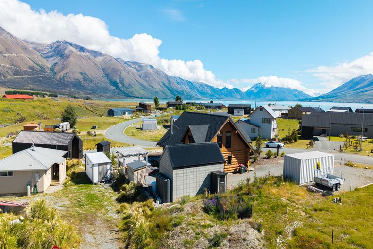 Photo of property in 58 Ohau Drive, Lake Ohau, Twizel, 9412