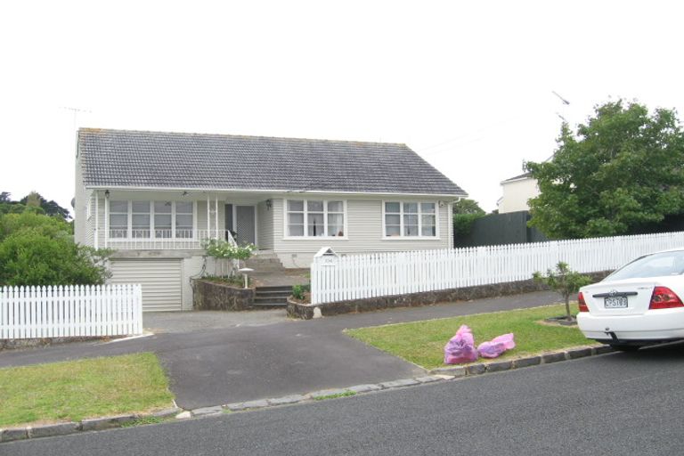 Photo of property in 104 Whitehaven Road, Glendowie, Auckland, 1071