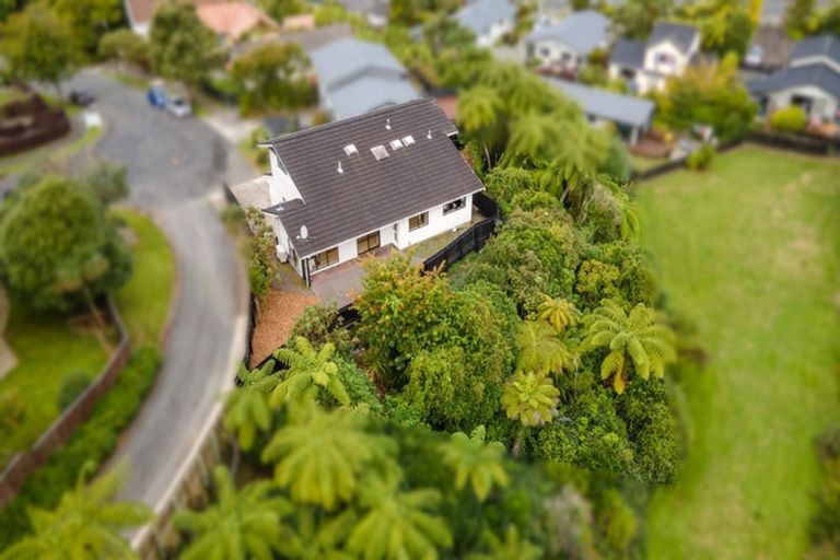Photo of property in 11 Renoir Avenue, Belmont, Lower Hutt, 5010
