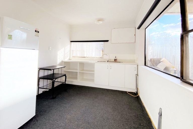 Photo of property in 4/133 Ennis Avenue, Pakuranga Heights, Auckland, 2010