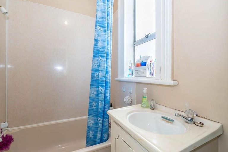 Photo of property in 21 Eskvale Street, Saint Kilda, Dunedin, 9012