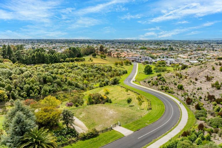 Photo of property in 56 Tironui Drive, Taradale, Napier, 4112