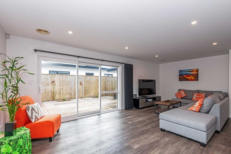 Photo of property in 14a Roy Street, Palmerston North, 4410