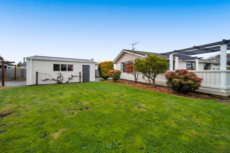 Photo of property in 13 Manuka Place, Hawera, 4610