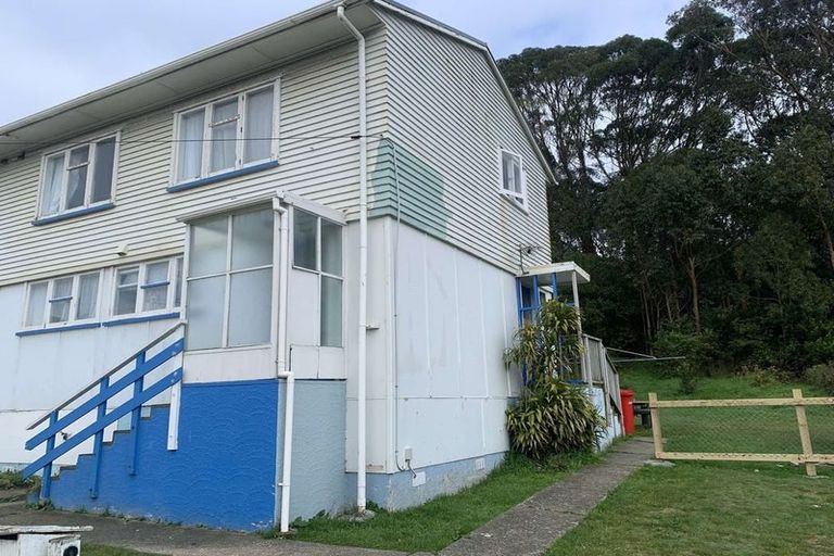 Photo of property in 62-64 Hampshire Street, Cannons Creek, Porirua, 5024