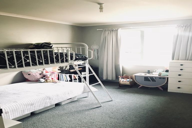 Photo of property in 2 Karamu Terrace, Pyes Pa, Tauranga, 3112