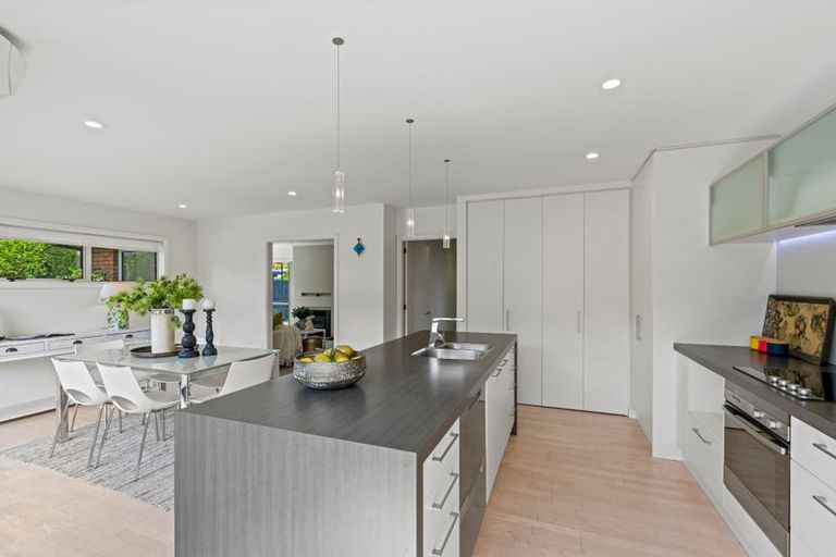 Photo of property in 53 Roberta Drive, Somerfield, Christchurch, 8024