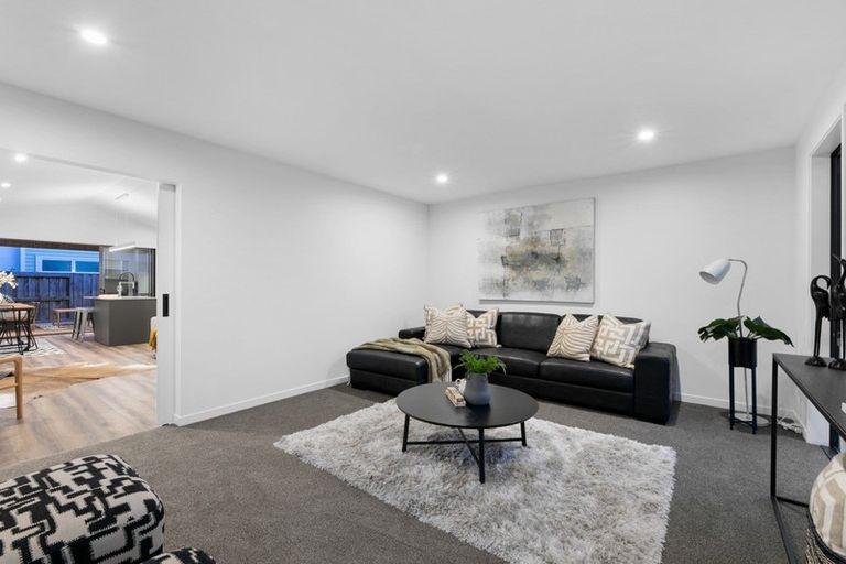 Photo of property in 20 Hanlow Place, Pyes Pa, Tauranga, 3112