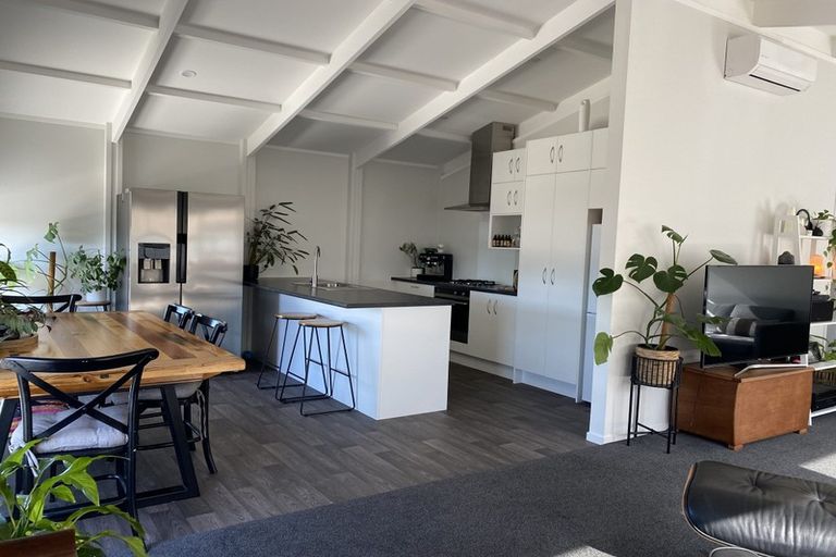 Photo of property in 84a Queens Road, Glen Avon, New Plymouth, 4312