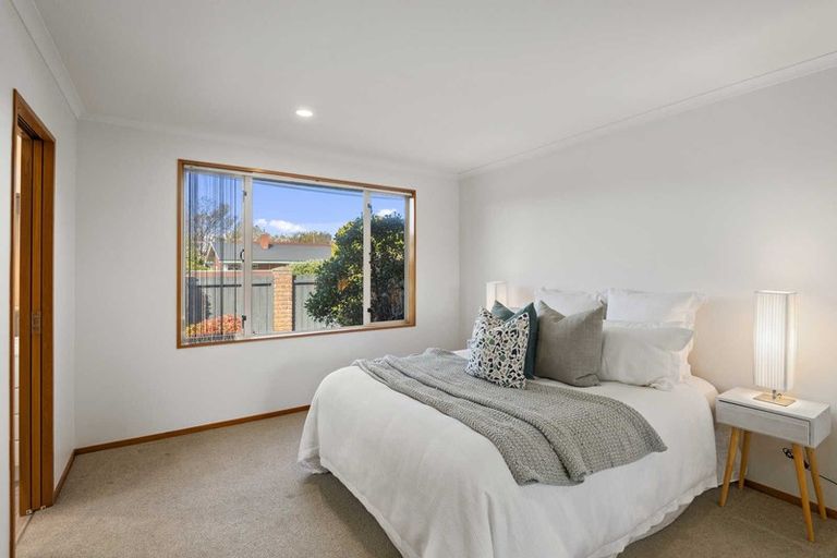 Photo of property in 1 Braithwaite Street, Ilam, Christchurch, 8041