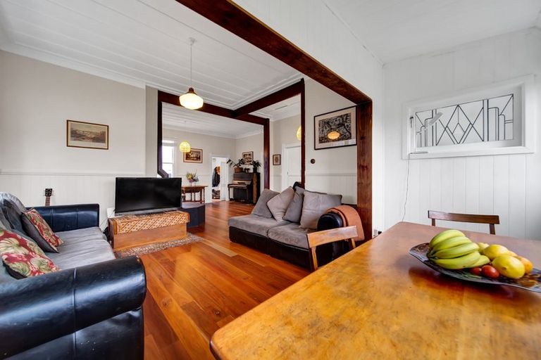 Photo of property in 72 King Street, Opunake, 4616