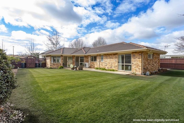Photo of property in 11 Pewter Place, Northwood, Christchurch, 8051