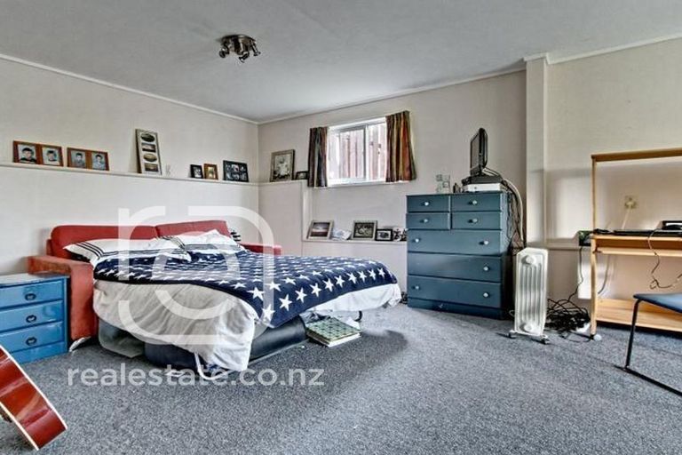 Photo of property in 50 Regency Place, Sunnynook, Auckland, 0632