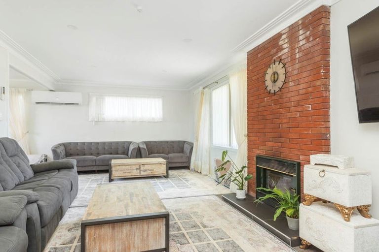 Photo of property in 14 Boon Street, Manurewa, Auckland, 2102