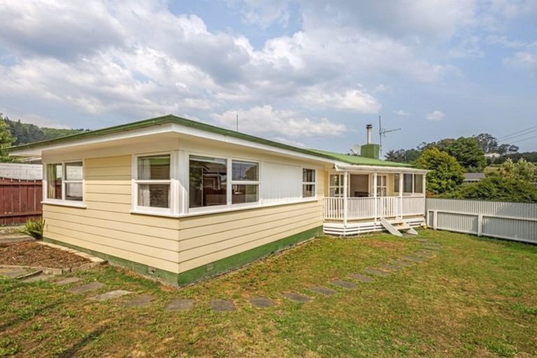 Photo of property in 10 Justin Street, Mangapapa, Gisborne, 4010