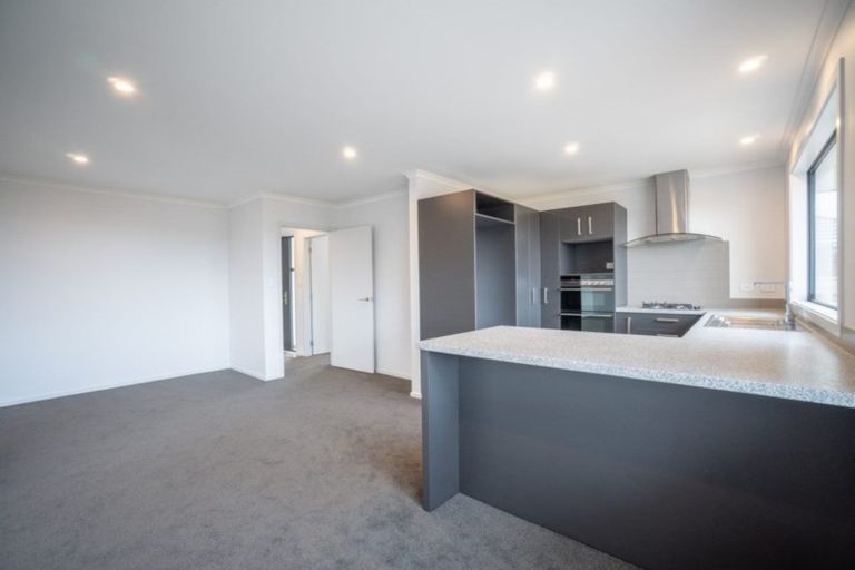 Photo of property in 13 Varsity Heights, Fitzherbert, Palmerston North, 4410