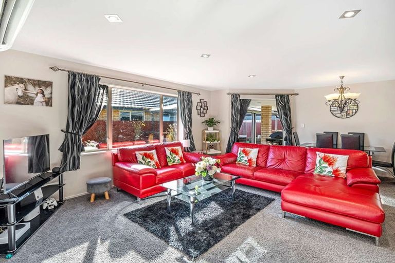 Photo of property in 30 Coronation Street, Rangiora, 7400