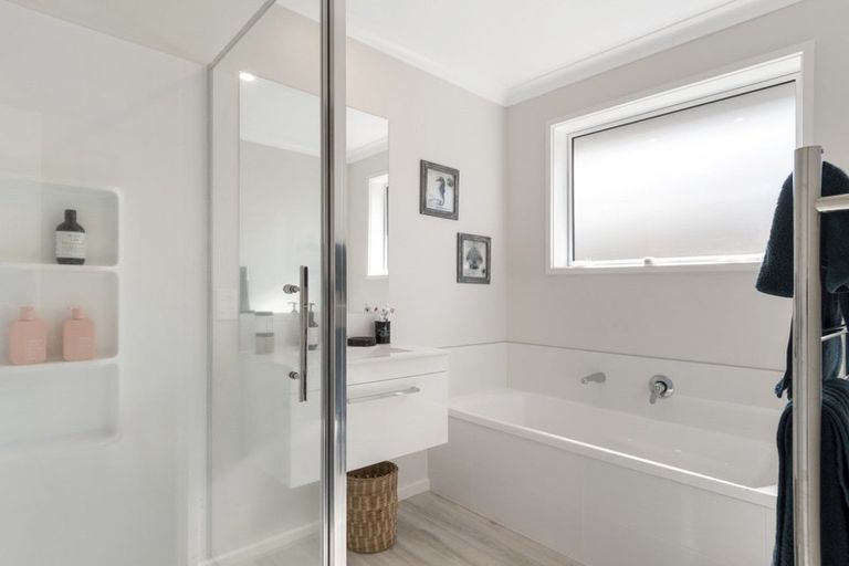 Photo of property in 12 Fontana Street, Papamoa, 3118