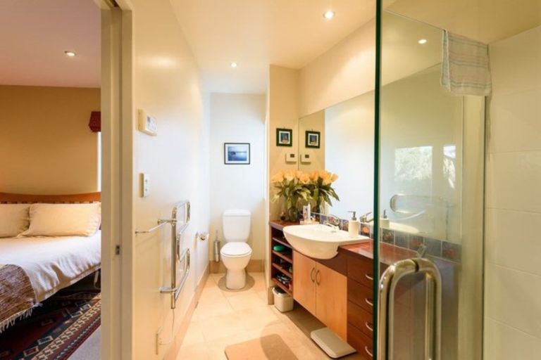 Photo of property in 147a Onslow Road, Khandallah, Wellington, 6035