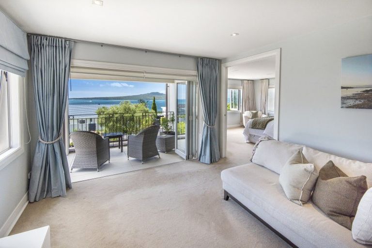 Photo of property in 23 Seacliffe Avenue, Belmont, Auckland, 0622