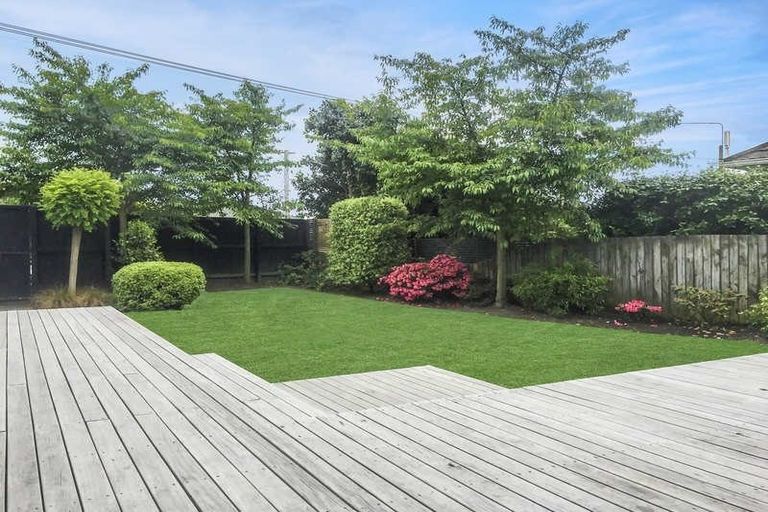 Photo of property in 254 Greers Road, Bryndwr, Christchurch, 8053