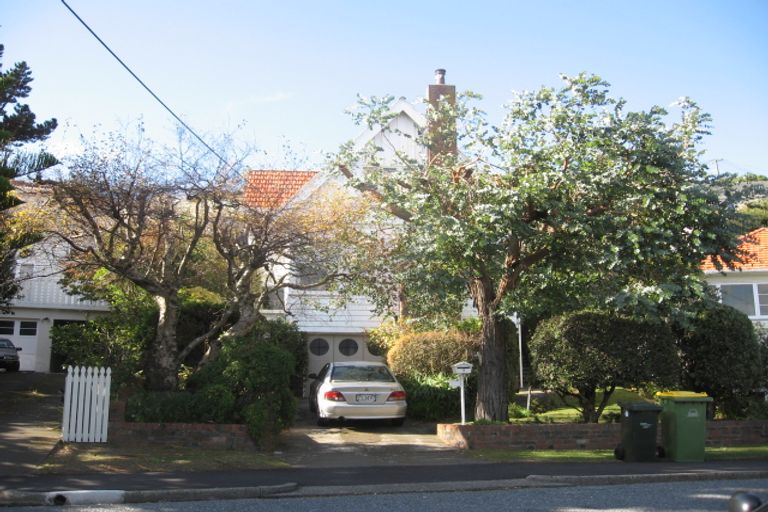 Photo of property in 7 Ashleigh Crescent, Miramar, Wellington, 6022
