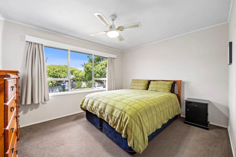 Photo of property in 2/54 Luton Avenue, Sunnyhills, Auckland, 2010