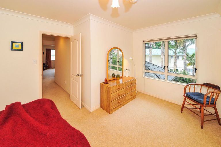 Photo of property in 62a Youngs Road, Papakura, 2110