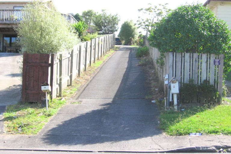 Photo of property in 2/9 Hydra Place, Glen Eden, Auckland, 0602