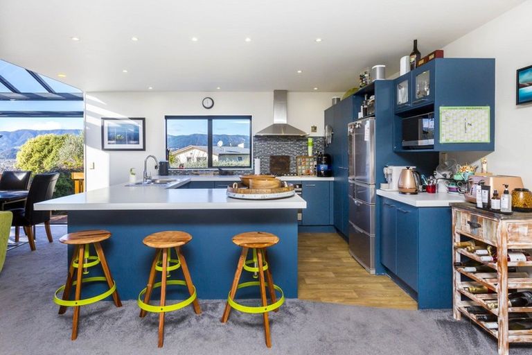 Photo of property in 7 Ormrod Grove, Riverstone Terraces, Upper Hutt, 5018