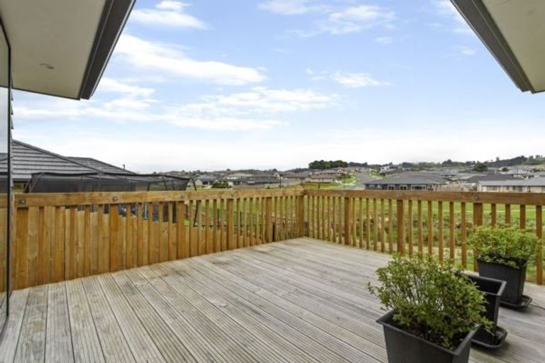 Photo of property in 5 Springburn Place, Pokeno, 2402