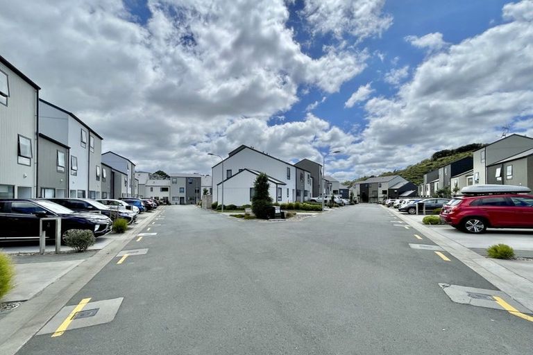 Photo of property in 8/170 Fraser Avenue, Johnsonville, Wellington, 6037