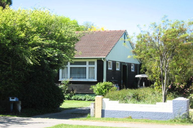 Photo of property in 3 Holdaway Street, Riversdale, Blenheim, 7201