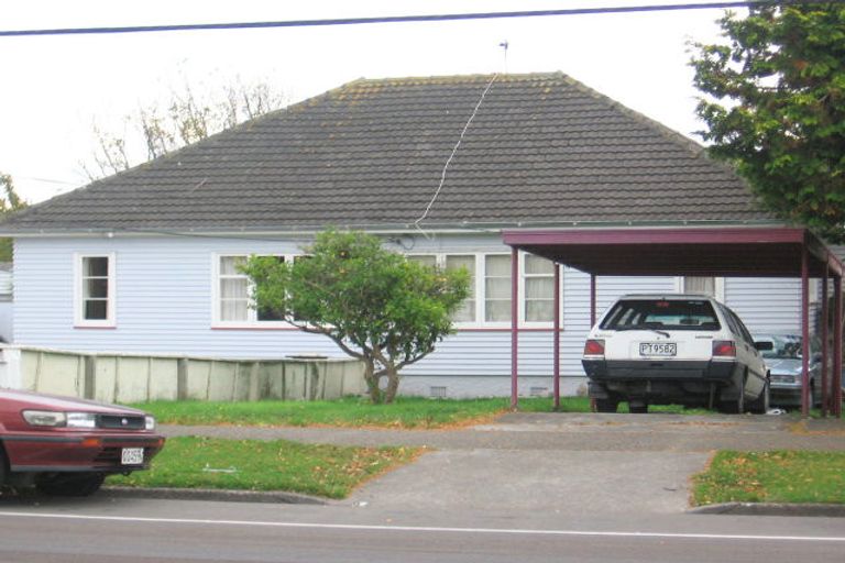 Photo of property in 351 Waiwhetu Road, Fairfield, Lower Hutt, 5011