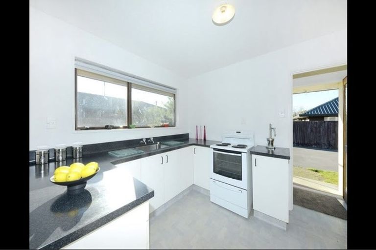 Photo of property in 7 Edwins Way, Burwood, Christchurch, 8083