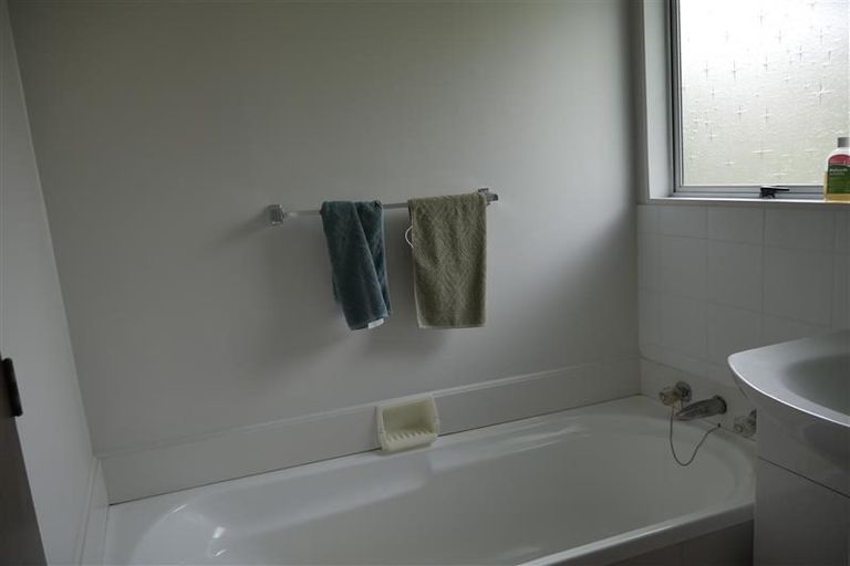 Photo of property in 1/2 Eureka Place, Parahaki, Whangarei, 0112