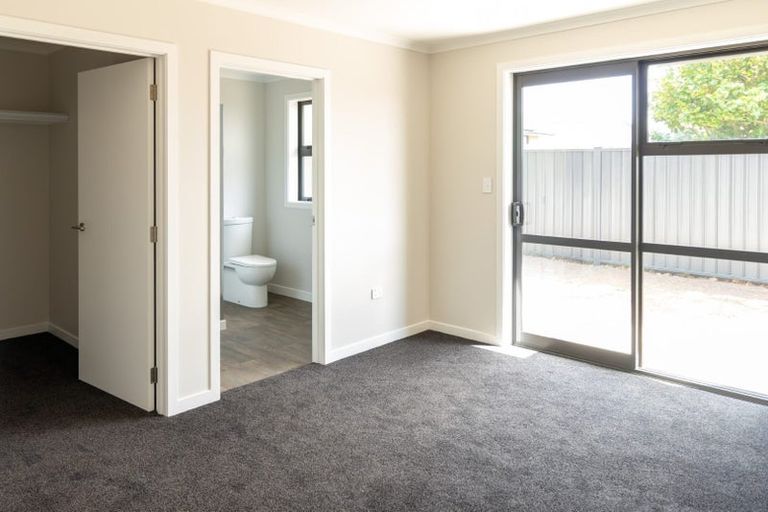 Photo of property in 13b Holloway Street, Waikiwi, Invercargill, 9810