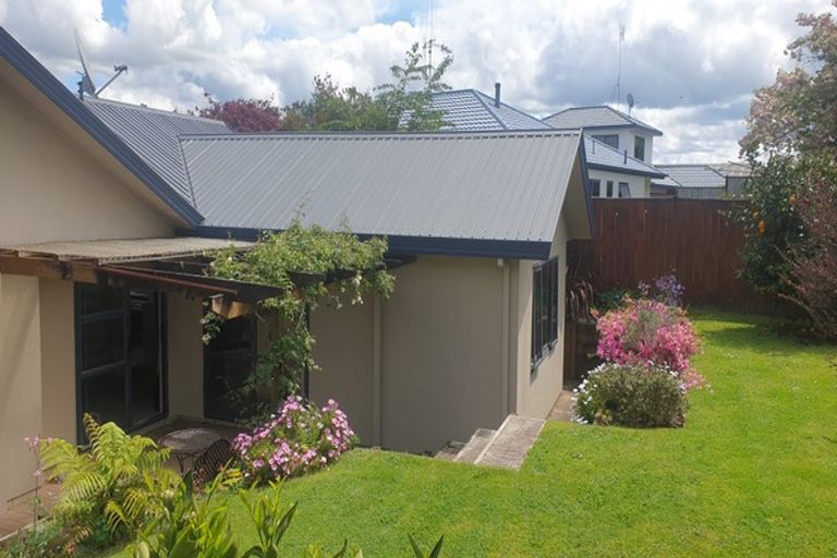 Photo of property in 12 Friesian Place, Grandview Heights, Hamilton, 3200