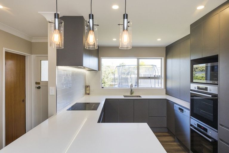 Photo of property in 8 Wedgwood Grove, Highbury, Palmerston North, 4412