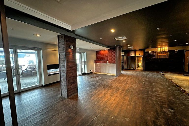 Photo of property in 350 Riccarton Road West, Mosgiel, 9092