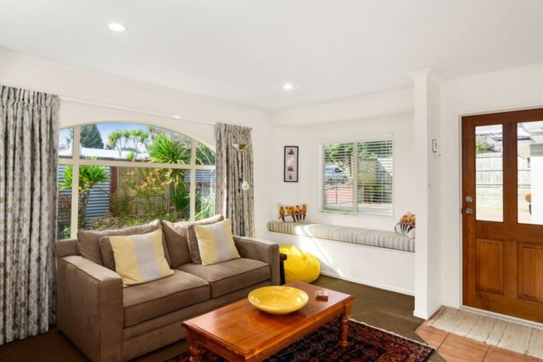 Photo of property in 43a Lynmore Avenue, Lynmore, Rotorua, 3010