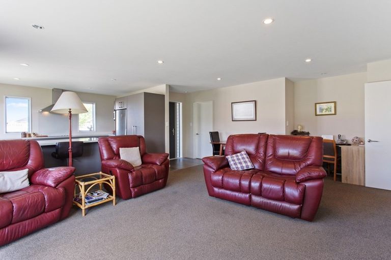 Photo of property in 22 Pimlico Place, Rangiora, 7400