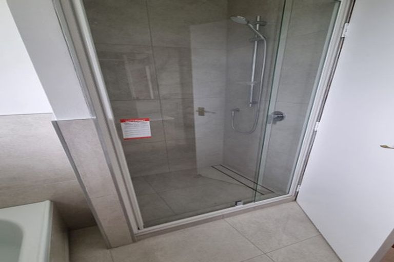 Photo of property in 44 Juniper Road, Sunnynook, Auckland, 0620