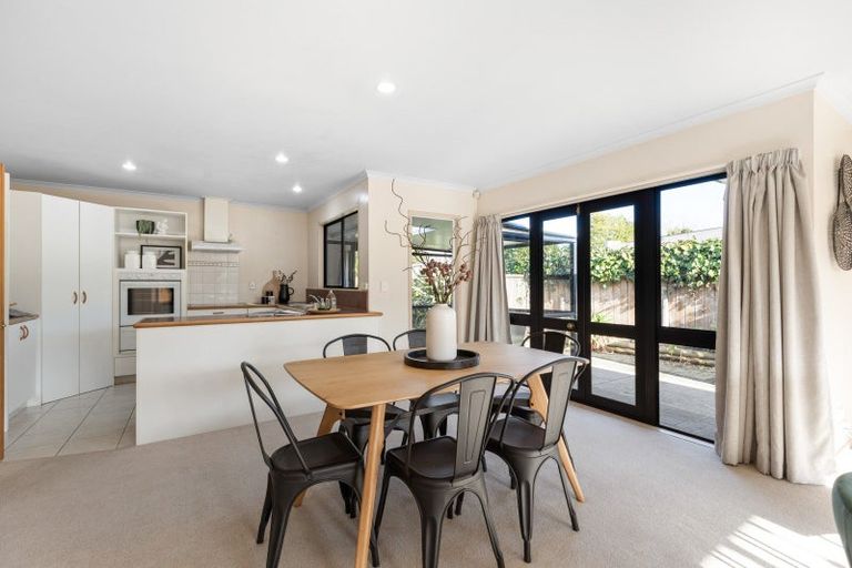 Photo of property in 20a East Street, Terrace End, Palmerston North, 4410