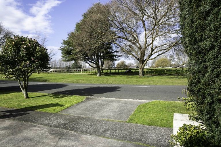 Photo of property in 69 Carlyle Street, Leamington, Cambridge, 3432