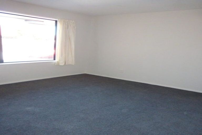 Photo of property in 35 Shearwater Drive, Woolston, Christchurch, 8023