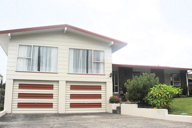 Photo of property in 8 Tynan Street, Te Puke, 3119