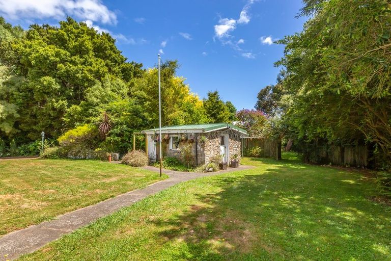 Photo of property in 335 Hautere Cross Road, Hautere, Otaki, 5582