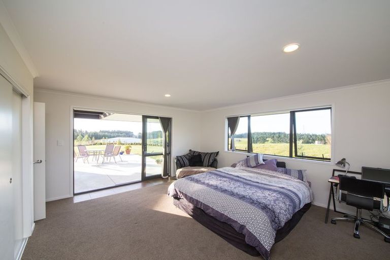 Photo of property in 219 Kahuterawa Road, Linton, Palmerston North, 4472